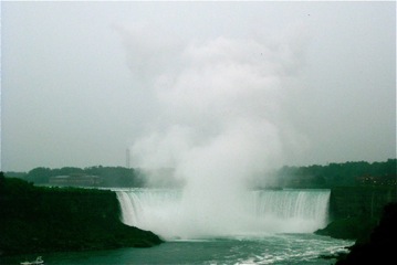 Niagra Falls Cloud